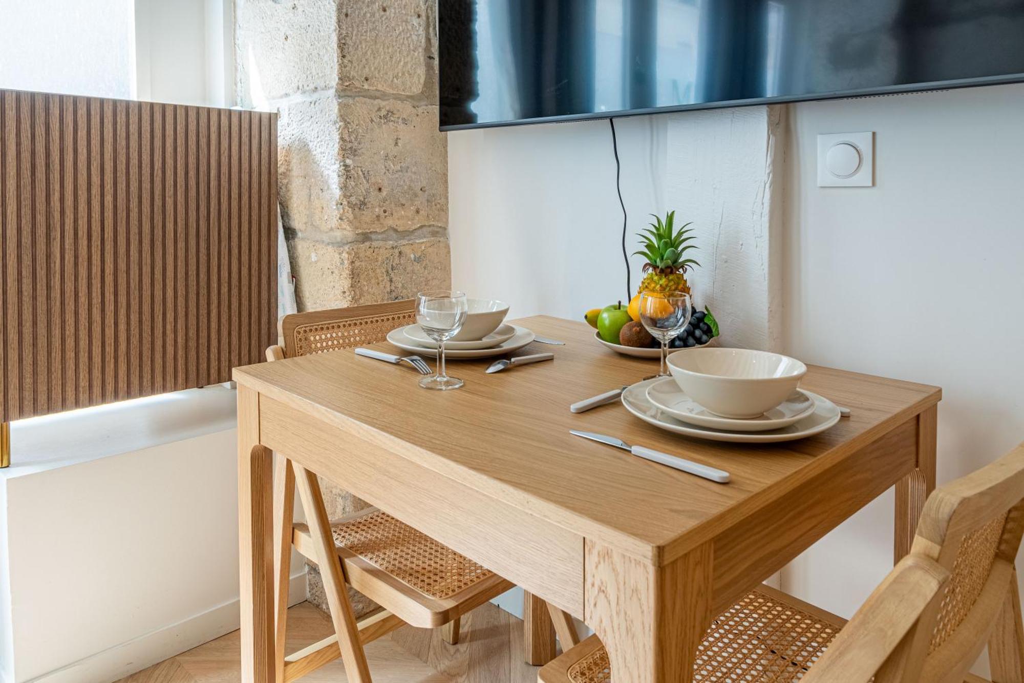 Lavie Maison A C & Sauna París